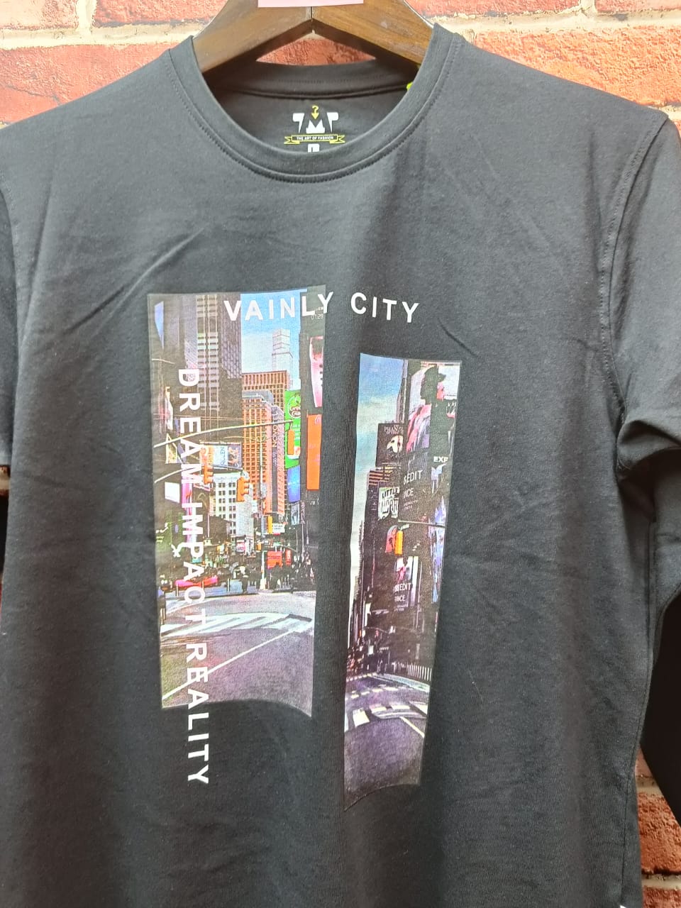 Mens Premium Long Sleeve T-Shirt-Vainly City Black