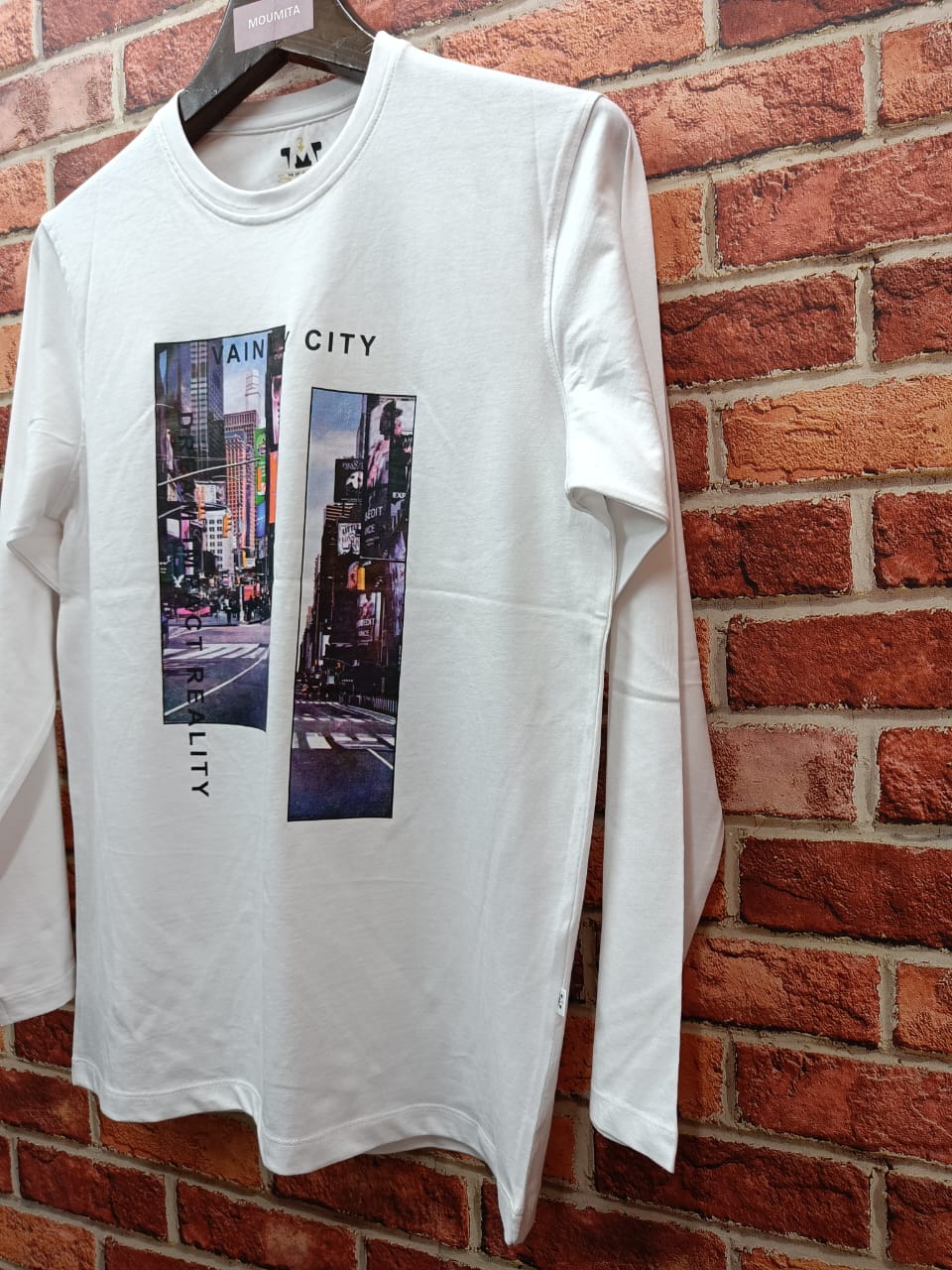 Mens Premium Long Sleeve T-Shirt-Vainly City White