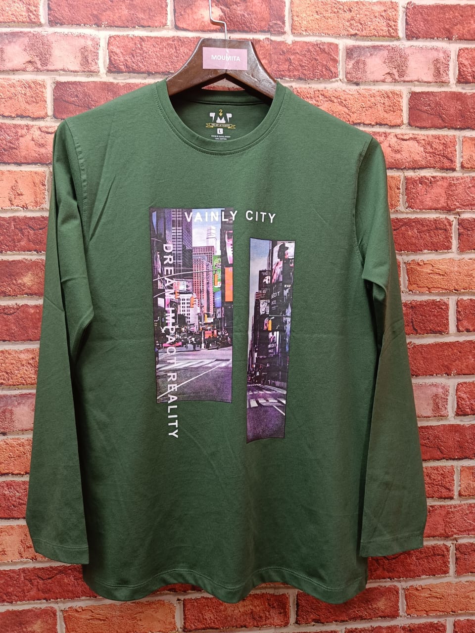 Mens Premium Long Sleeve T-Shirt-Vainly City Green